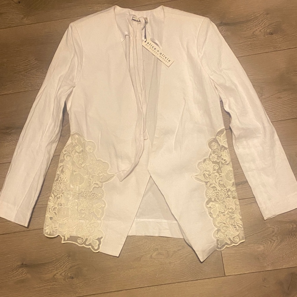 Alice + Olivia White Floral Blazer
